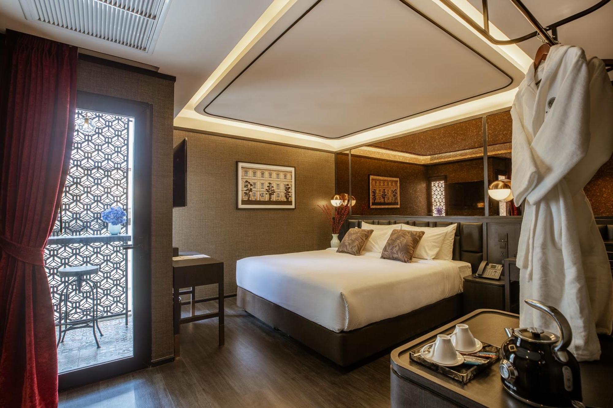 The Gravitique Hotel Khaosan Бангкок Экстерьер фото
